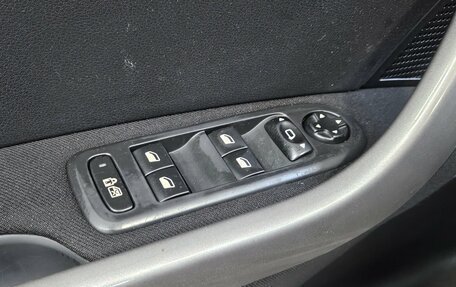 Peugeot 308 II, 2011 год, 365 000 рублей, 14 фотография