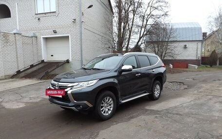 Mitsubishi Pajero Sport III рестайлинг, 2019 год, 3 130 000 рублей, 3 фотография