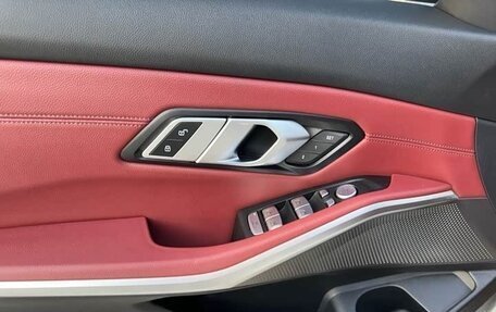 BMW 3 серия, 2023 год, 2 960 000 рублей, 13 фотография