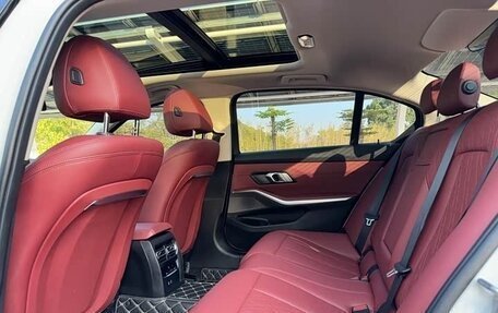 BMW 3 серия, 2023 год, 2 960 000 рублей, 12 фотография