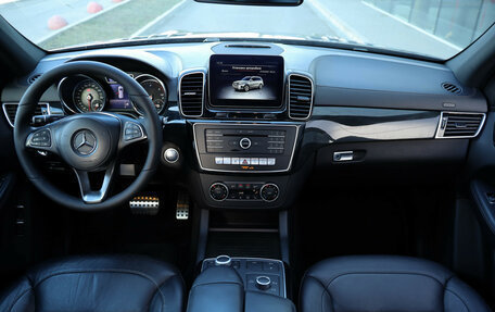 Mercedes-Benz GLS, 2019 год, 4 990 000 рублей, 8 фотография