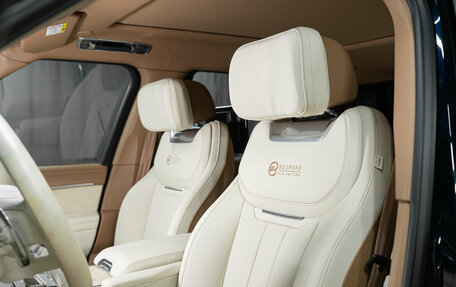 Land Rover Range Rover IV рестайлинг, 2025 год, 39 750 000 рублей, 10 фотография