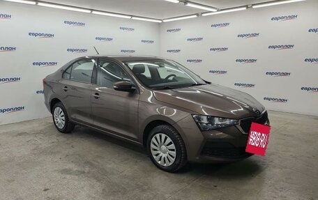 Skoda Rapid II, 2021 год, 1 650 000 рублей, 2 фотография