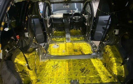 Toyota Wish II, 2011 год, 1 100 000 рублей, 4 фотография