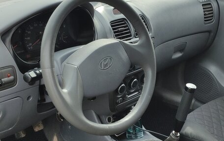 Hyundai Accent II, 2004 год, 360 000 рублей, 11 фотография