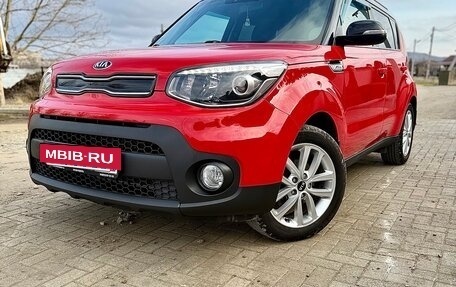 KIA Soul II рестайлинг, 2018 год, 1 500 000 рублей, 2 фотография