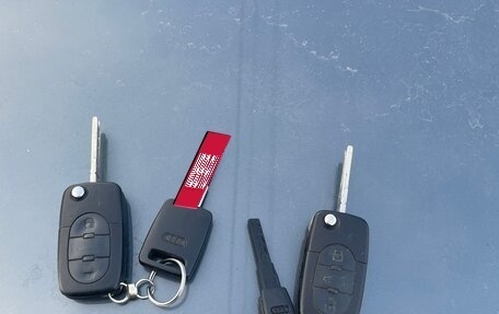 Audi A4, 2000 год, 450 000 рублей, 10 фотография