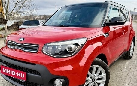 KIA Soul II рестайлинг, 2018 год, 1 500 000 рублей, 7 фотография
