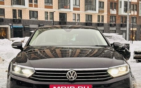 Volkswagen Passat B8 рестайлинг, 2016 год, 1 550 000 рублей, 4 фотография