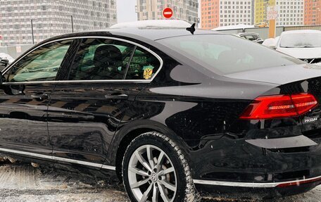 Volkswagen Passat B8 рестайлинг, 2016 год, 1 550 000 рублей, 10 фотография