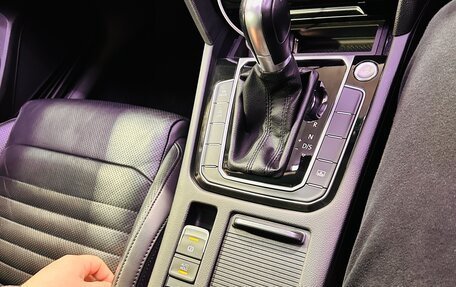 Volkswagen Passat B8 рестайлинг, 2016 год, 1 550 000 рублей, 23 фотография