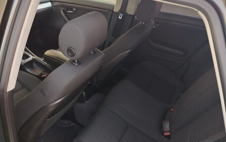 Audi A4, 2006 год, 650 000 рублей, 8 фотография