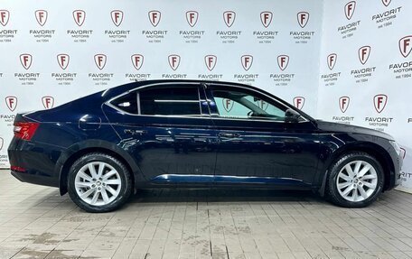 Skoda Superb III рестайлинг, 2021 год, 2 699 000 рублей, 4 фотография