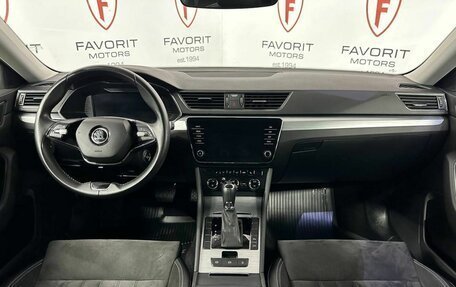 Skoda Superb III рестайлинг, 2021 год, 2 699 000 рублей, 7 фотография