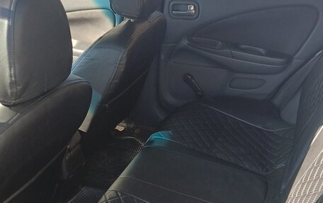 Nissan Almera, 2005 год, 180 000 рублей, 10 фотография