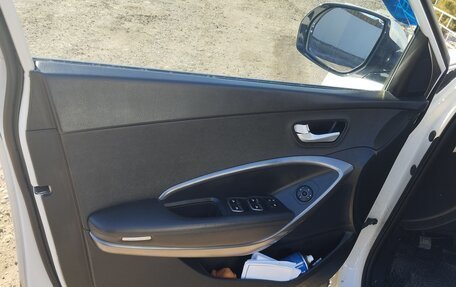 Hyundai Santa Fe III рестайлинг, 2015 год, 1 700 000 рублей, 8 фотография