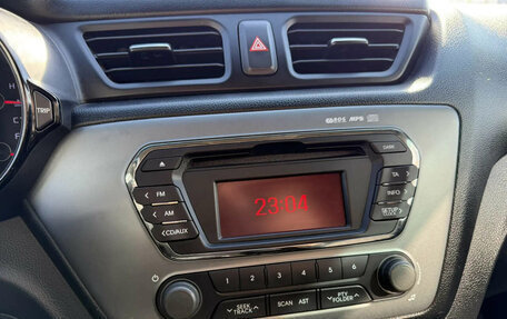 KIA Rio III рестайлинг, 2013 год, 967 500 рублей, 10 фотография