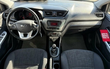 KIA Rio III рестайлинг, 2013 год, 967 500 рублей, 13 фотография