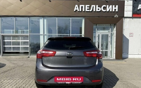 KIA Rio III рестайлинг, 2013 год, 967 500 рублей, 16 фотография