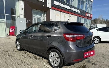 KIA Rio III рестайлинг, 2013 год, 967 500 рублей, 17 фотография
