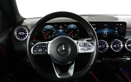 Mercedes-Benz GLB, 2021 год, 3 499 000 рублей, 18 фотография