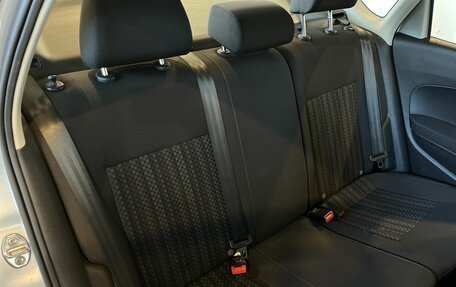 Volkswagen Polo VI (EU Market), 2019 год, 1 250 000 рублей, 32 фотография