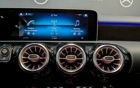 Mercedes-Benz CLA, 2019 год, 2 990 000 рублей, 16 фотография