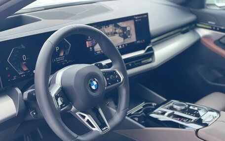 BMW 5 серия, 2023 год, 6 690 000 рублей, 12 фотография