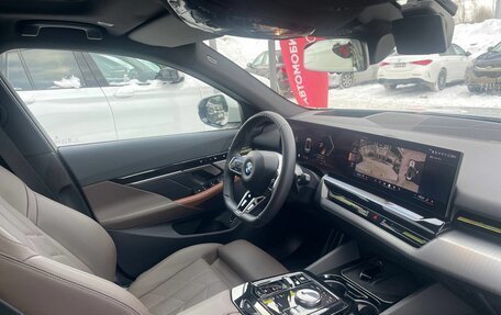 BMW 5 серия, 2023 год, 6 690 000 рублей, 17 фотография