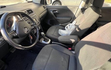 Volkswagen Polo VI (EU Market), 2017 год, 1 150 000 рублей, 5 фотография