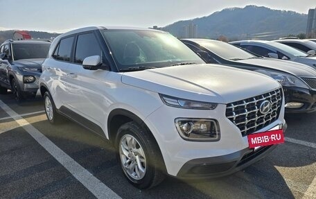 Hyundai Venue I, 2023 год, 1 880 000 рублей, 3 фотография