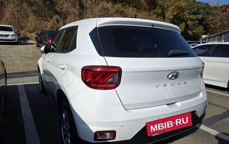 Hyundai Venue I, 2023 год, 1 880 000 рублей, 5 фотография