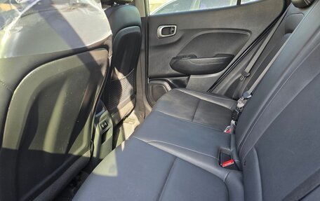 Hyundai Venue I, 2023 год, 1 880 000 рублей, 18 фотография