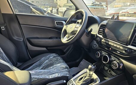 Hyundai Venue I, 2023 год, 1 880 000 рублей, 17 фотография