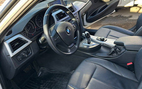 BMW 3 серия, 2013 год, 1 700 000 рублей, 15 фотография