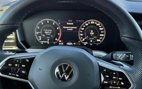 Volkswagen Touareg III, 2019 год, 4 900 000 рублей, 6 фотография