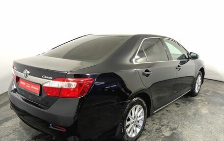 Toyota Camry, 2014 год, 1 590 000 рублей, 4 фотография