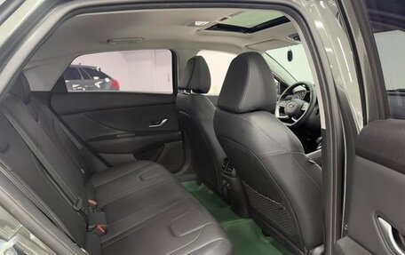 Hyundai Elantra, 2023 год, 1 450 000 рублей, 9 фотография