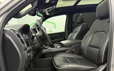 Rambler 1500, 2022 год, 9 200 000 рублей, 12 фотография