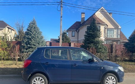 Skoda Fabia II, 2013 год, 400 000 рублей, 1 фотография