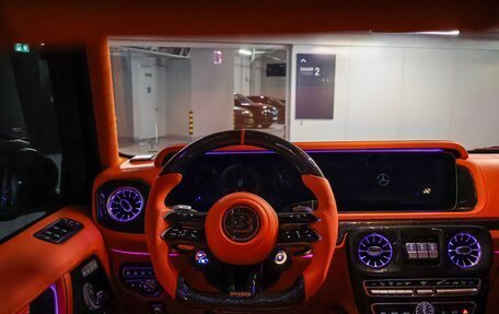 Mercedes-Benz G-Класс AMG, 2018 год, 21 000 000 рублей, 15 фотография