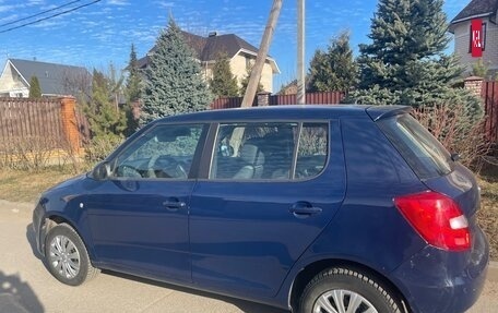 Skoda Fabia II, 2013 год, 400 000 рублей, 2 фотография