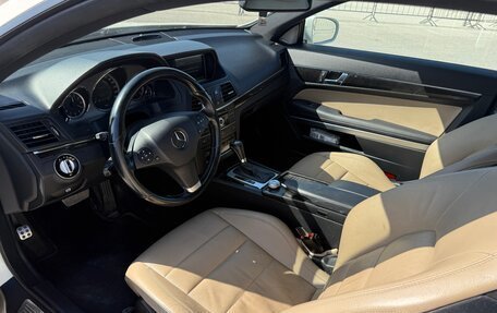 Mercedes-Benz E-Класс, 2009 год, 1 300 000 рублей, 10 фотография