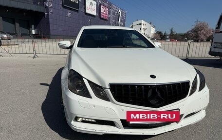Mercedes-Benz E-Класс, 2009 год, 1 300 000 рублей, 6 фотография