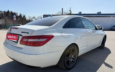 Mercedes-Benz E-Класс, 2009 год, 1 300 000 рублей, 2 фотография