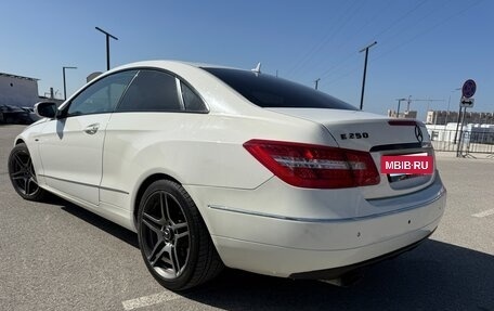 Mercedes-Benz E-Класс, 2009 год, 1 300 000 рублей, 3 фотография