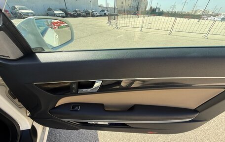 Mercedes-Benz E-Класс, 2009 год, 1 300 000 рублей, 14 фотография