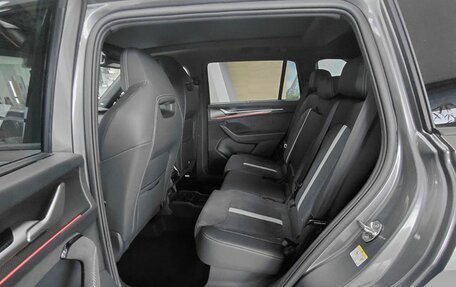 Skoda Kodiaq, 2025 год, 6 590 000 рублей, 11 фотография