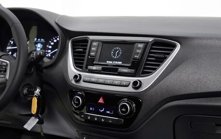 Hyundai Solaris II рестайлинг, 2018 год, 1 099 000 рублей, 9 фотография