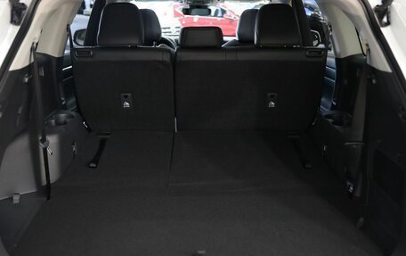 Toyota Highlander, 2025 год, 6 000 000 рублей, 12 фотография